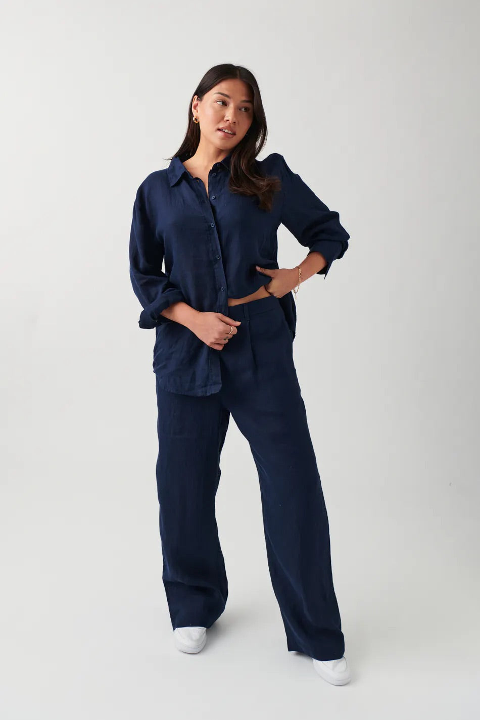 HERA Hose in Navy