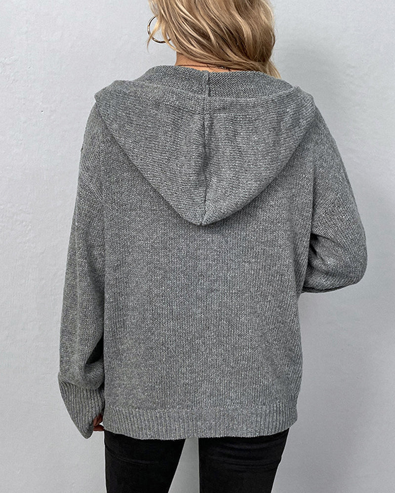 HERA Corina™ - Einfarbige Strickjacke mit Kapuze und Schnürsenkeln