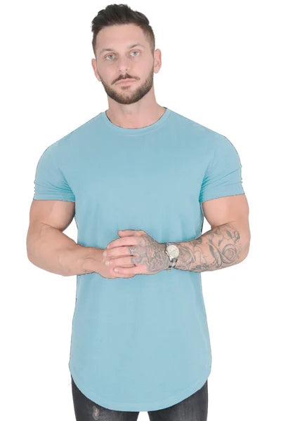 HERA Essential T-Shirt mit tiefem Schnitt