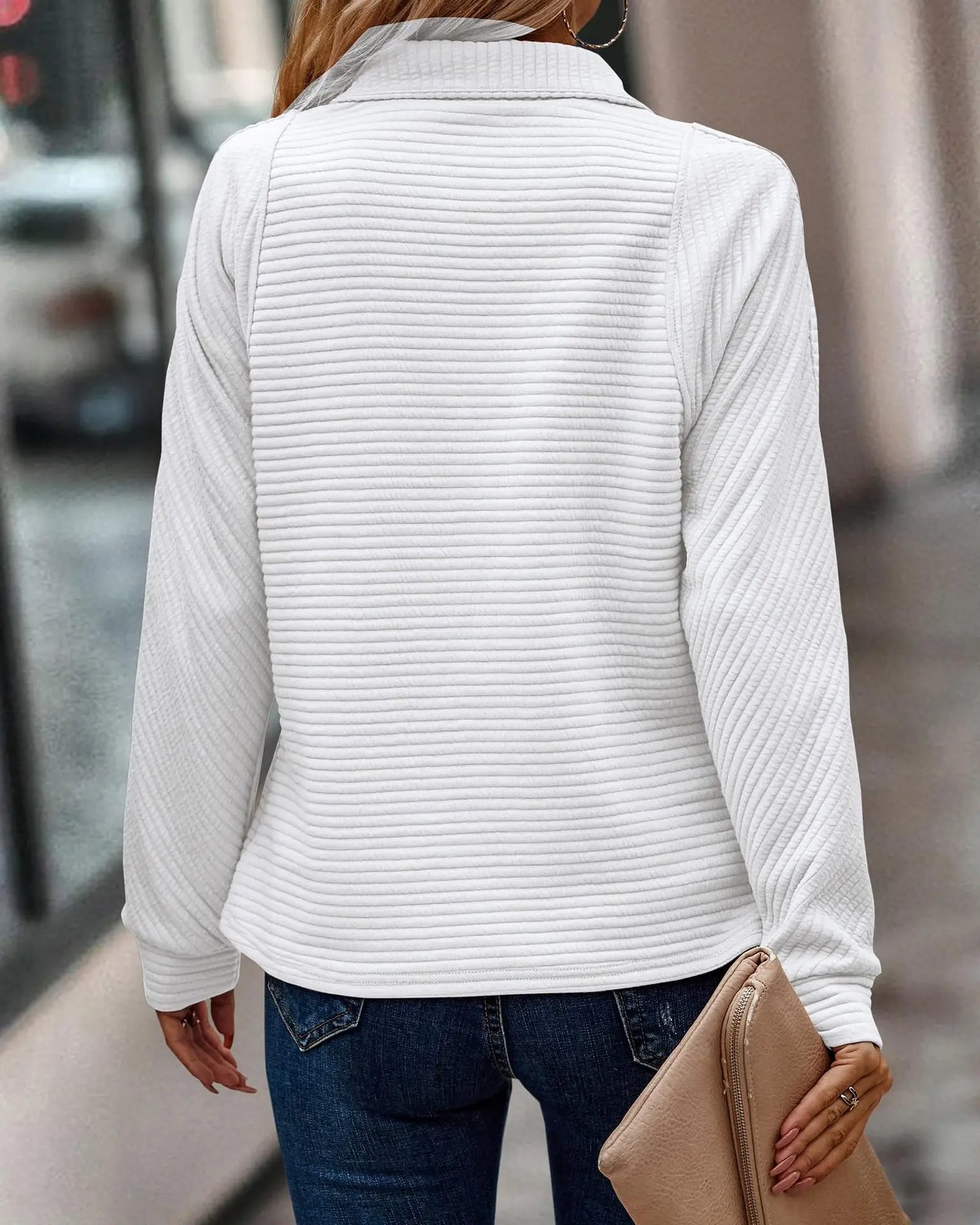 HERA – Damen-Pullover mit V-Ausschnitt, hochwertigem Stoff und Reißverschluss-Detail