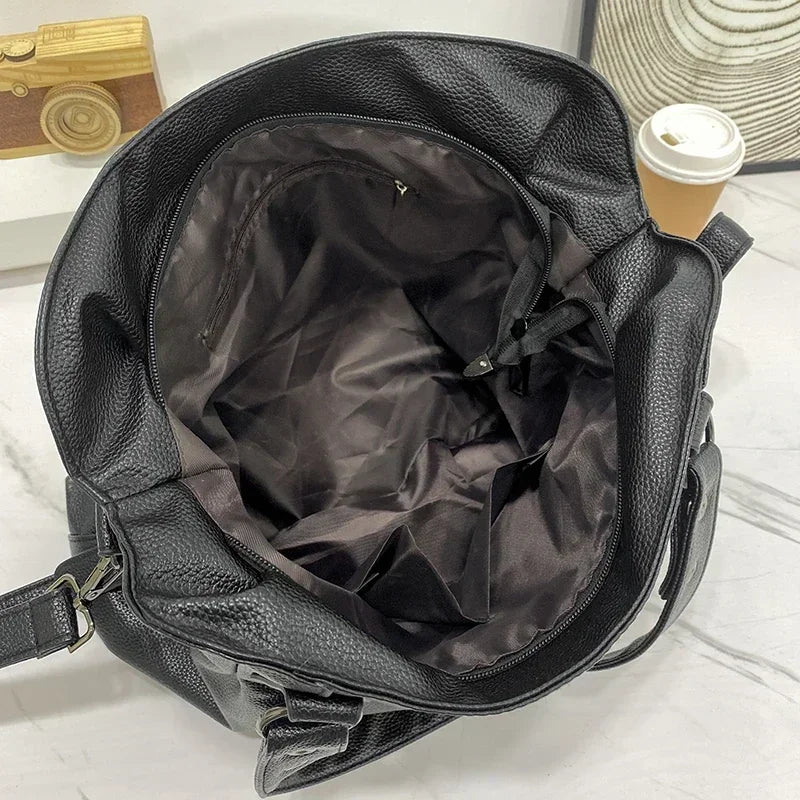 HERA – Hobo-Schultertasche aus Leder für Damen