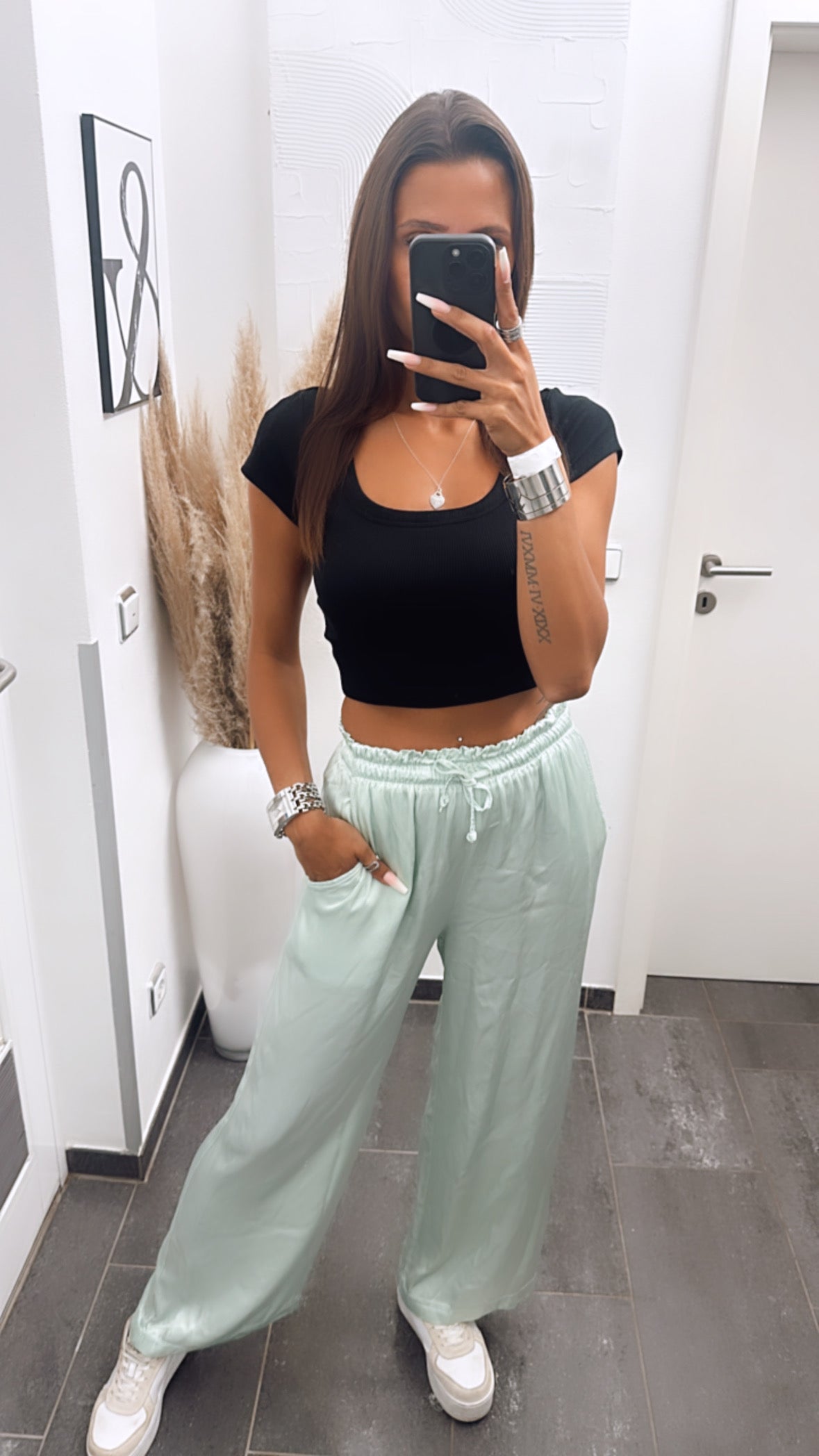 HERA Leichte Satin-Hose – Universelle Größe, Mint