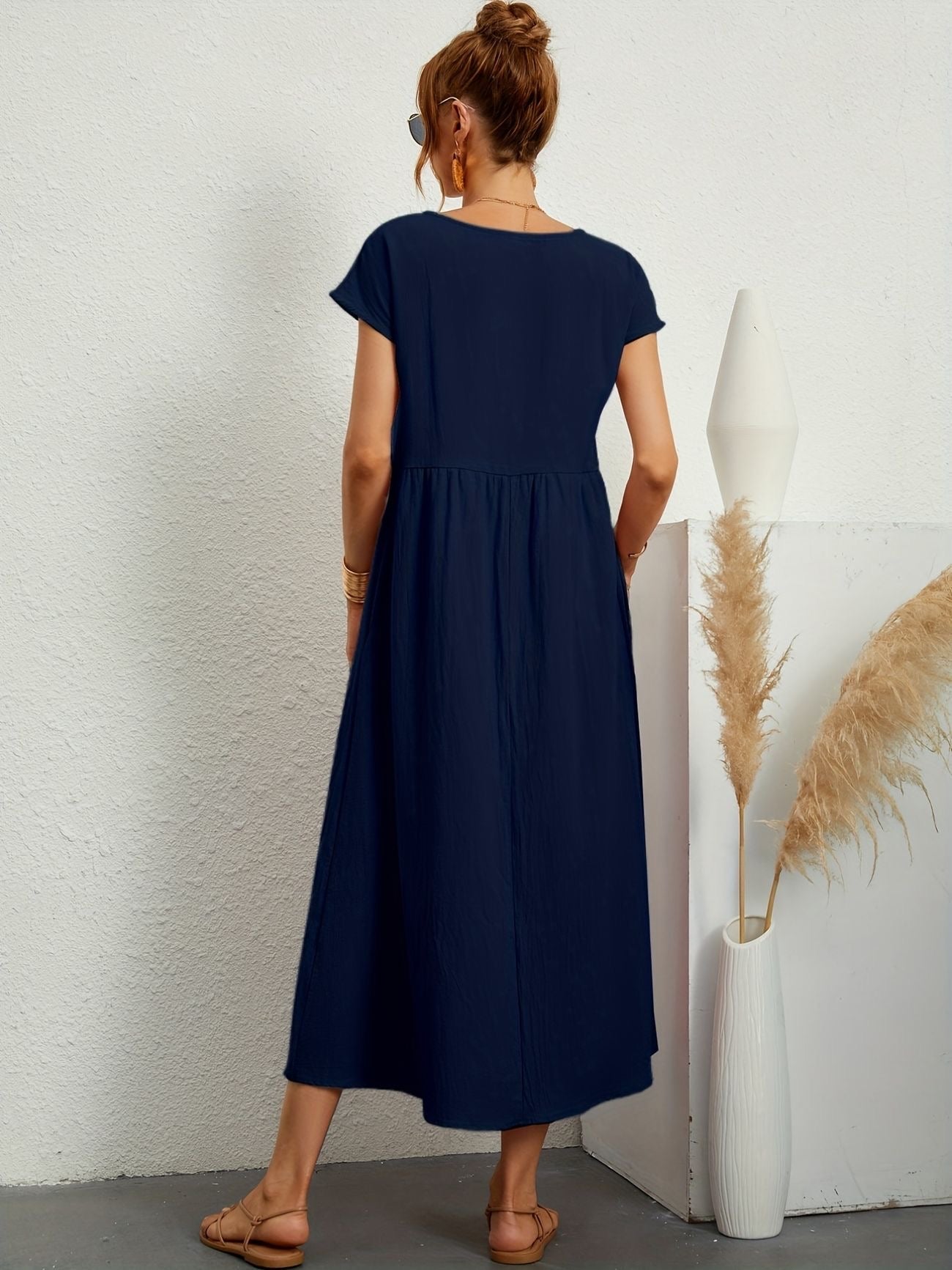 HERA Camille | Kleid mit Rundhalsausschnitt