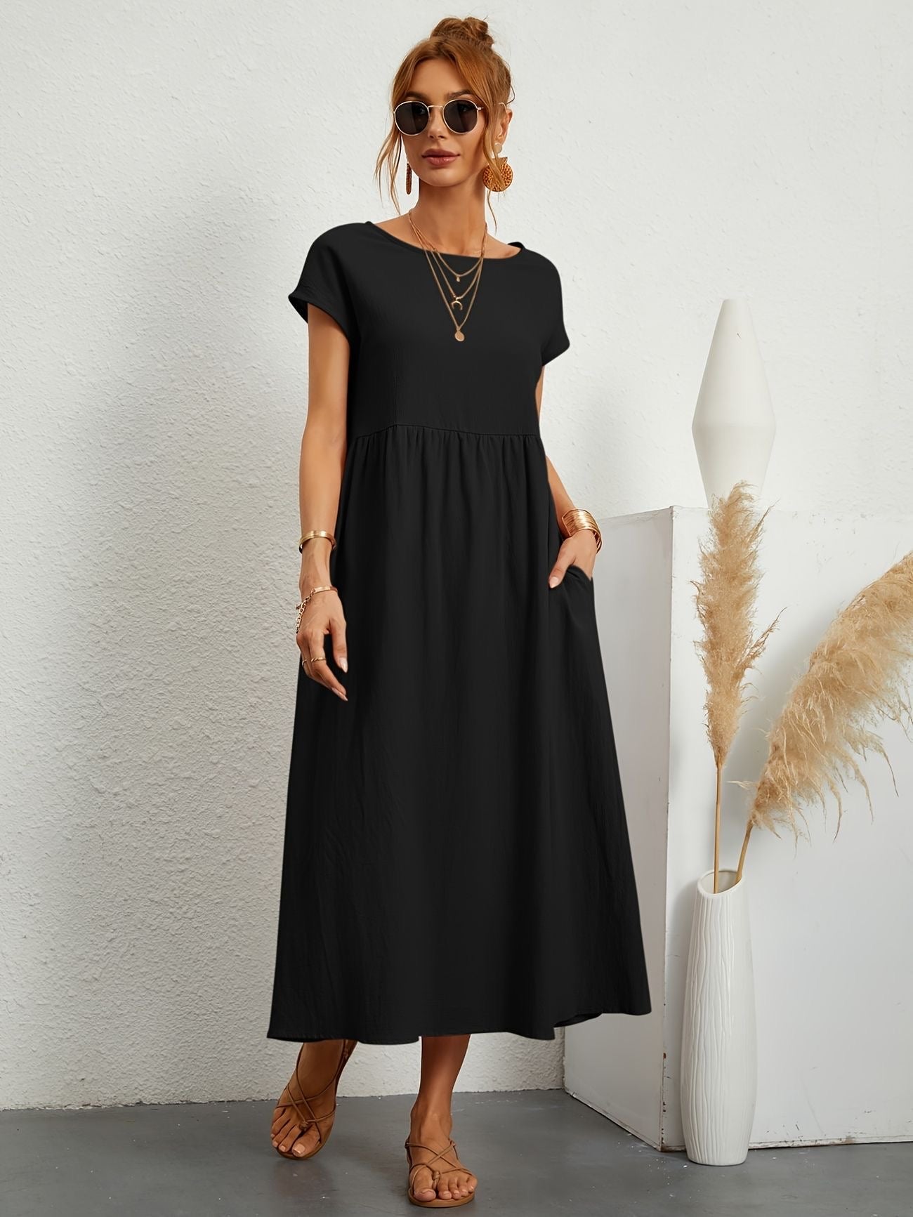 HERA Camille | Kleid mit Rundhalsausschnitt