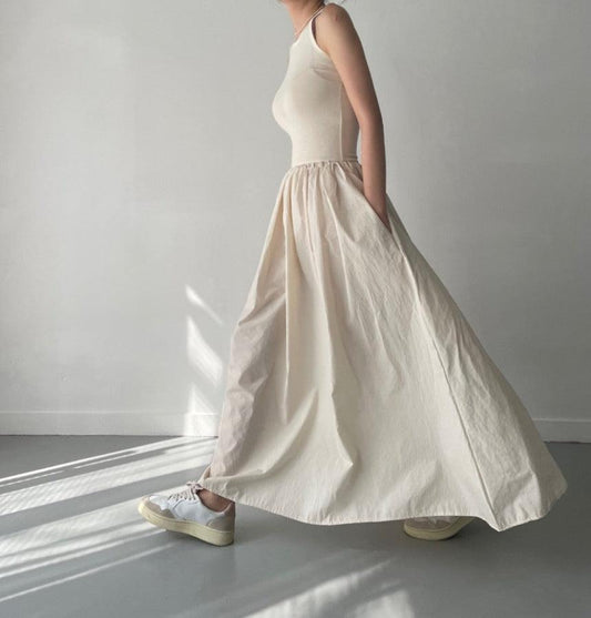 HERA | Elegantes Kleid mit Rundhalsausschnitt