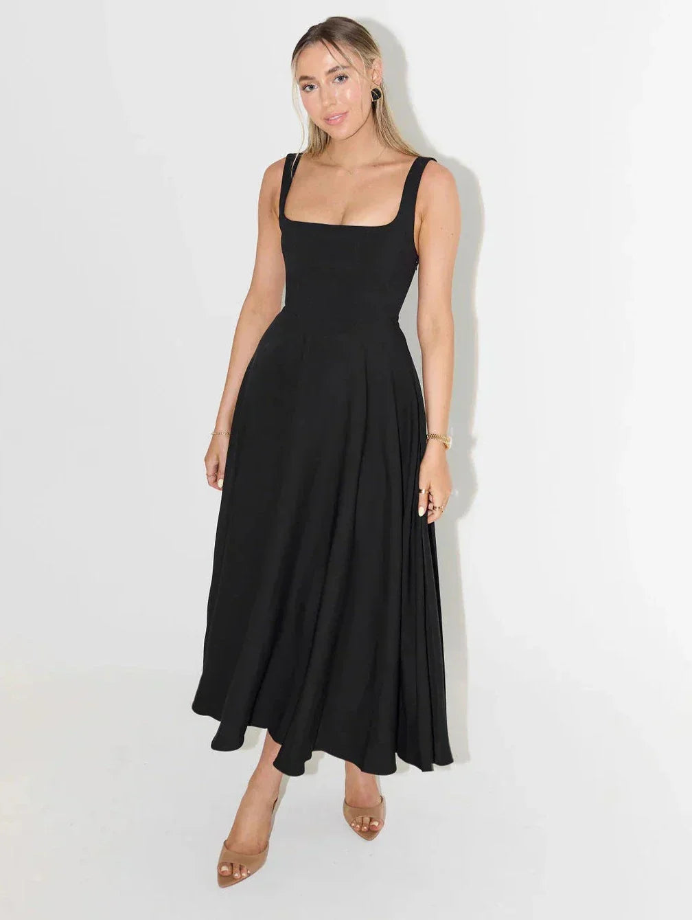 HERA Midi-Kleid mit Hoher Taille und Quadrat-Ausschnitt