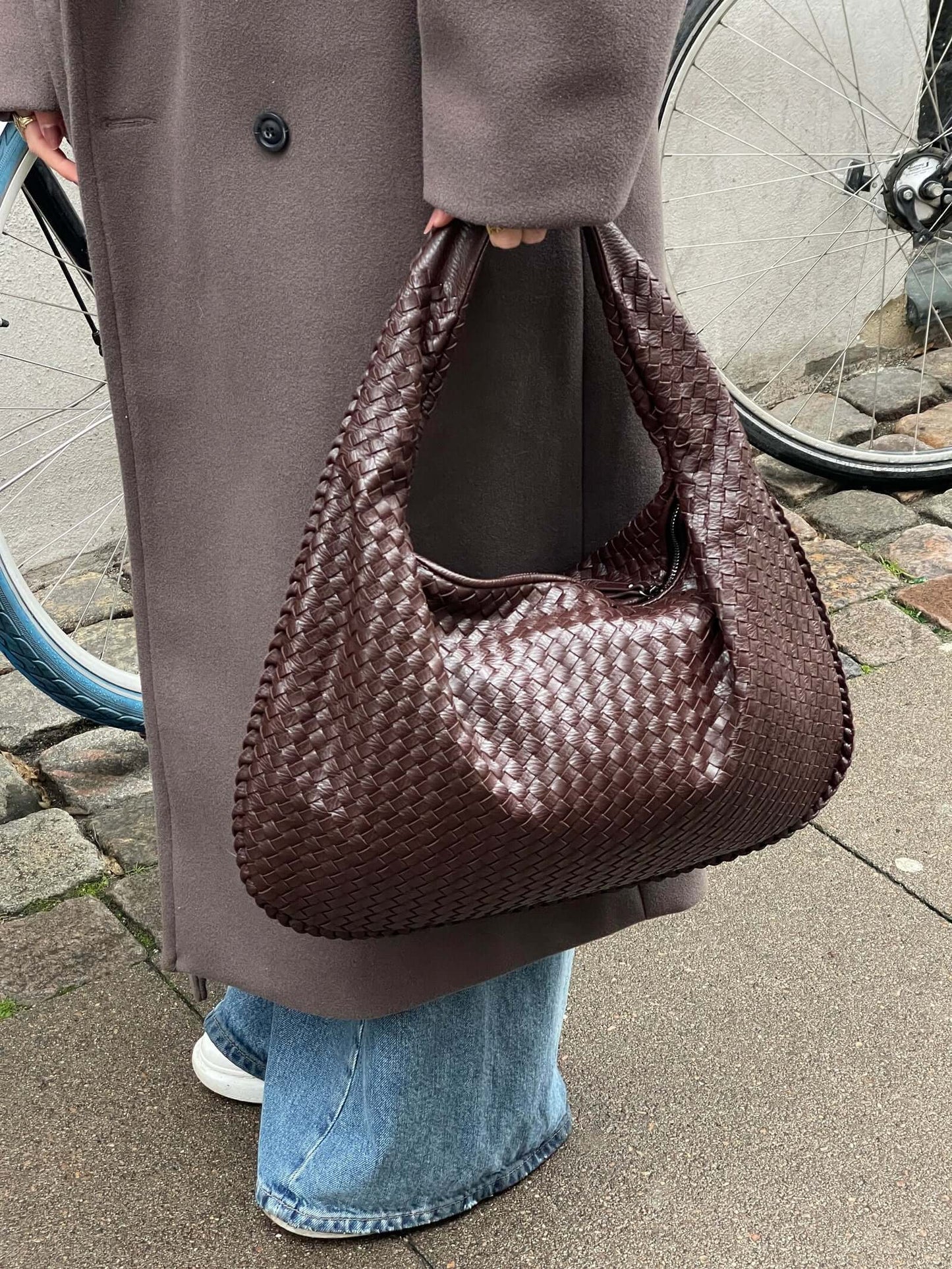 HERA - Vintage Umhängetasche damen | Geflochtene Handtasche mit Reißverschluss im Sale