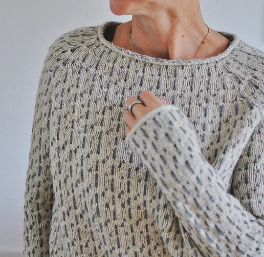 HERA - Schicker grauer Pullover mit Rundhalsausschnitt