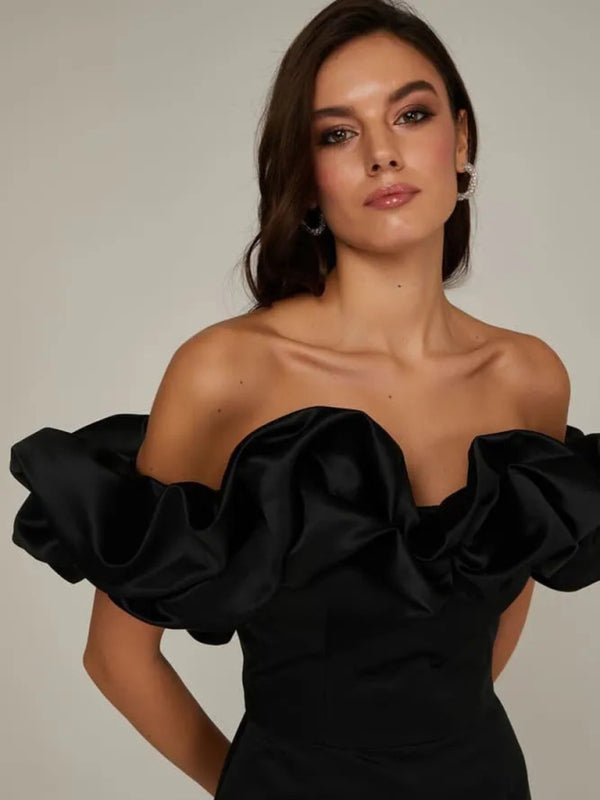 HERA | Satin Ruffle Off Shoulder Kleid