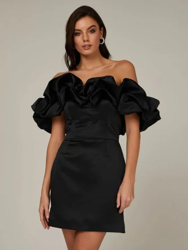 HERA | Satin Ruffle Off Shoulder Kleid